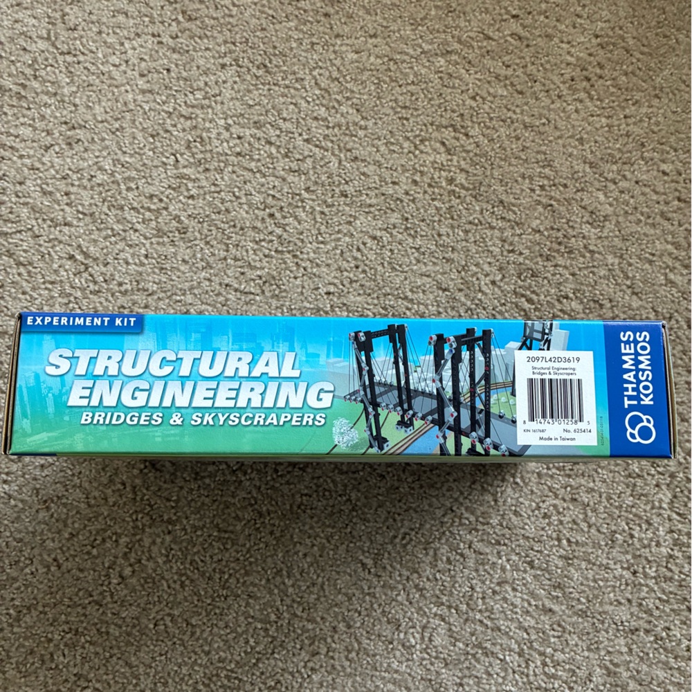 Thames & Kosmos Structural Engineering Bridges & Skyscrapers Kit - Blue Box - Picture 3 of 3
